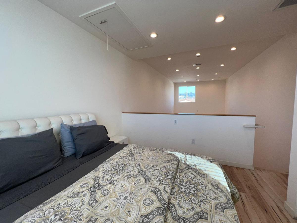 Modern One-bed Loft In Hollywood Sign View & Free Parking Appartement *